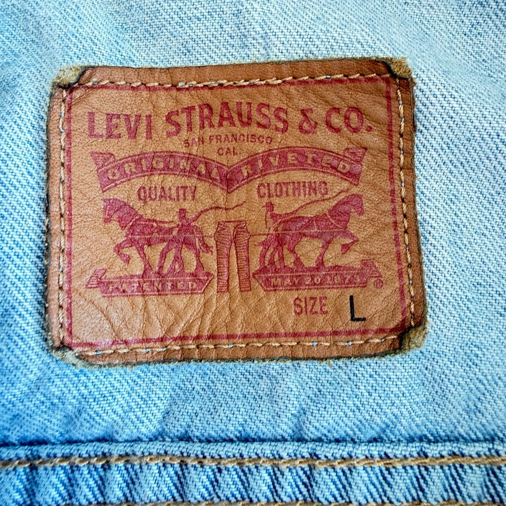 Levis Mens Light Wash Denim Trucker Jacket 29944-0000 Size L Casual Workwear - Picture 4 of 10